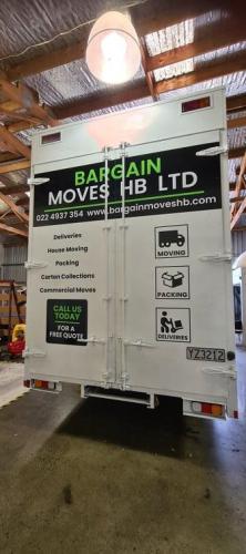 BARGAIN-MOVES-REAR