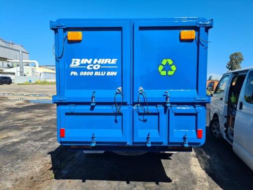 BIN-HIRE-REFUSE-TRUCK-REAR