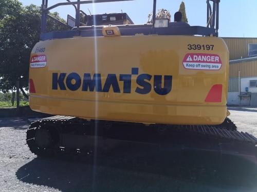 KOMATSU-REAR
