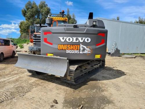 ONE-SHOT-DIGGER-REAR