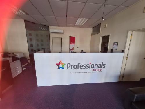 PROFESSIONAL-COUNTER-DIVIDER-2