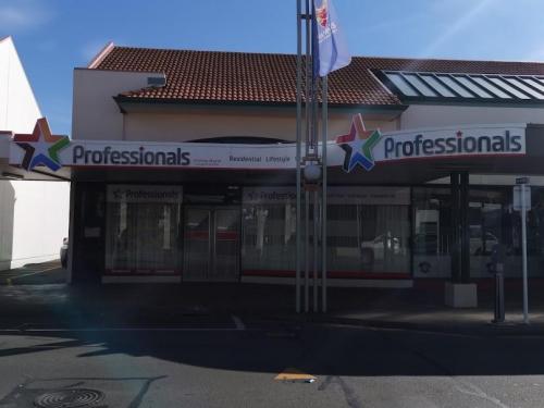 PROFESSIONALS-HASTINGS-FOAM-PVC-CUT-OUTS