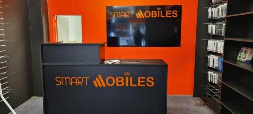 SMART-MOBILE-INTERNAL-SIGNAGE